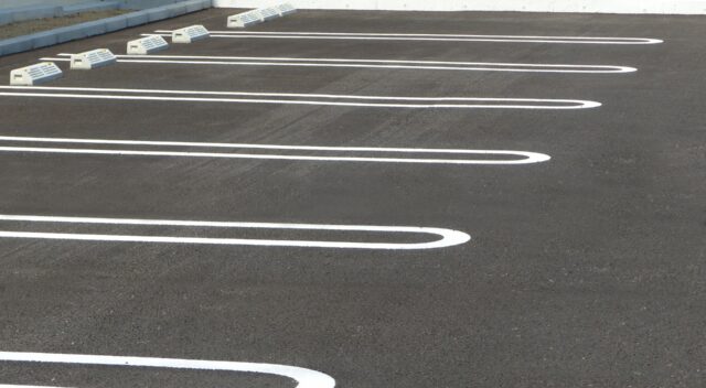 駐車場経営の方式比較！一括借上げ・管理委託・自主管理の収益とリスク