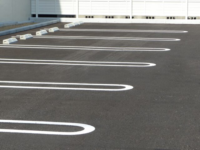 駐車場経営の方式比較！一括借上げ・管理委託・自主管理の収益とリスク